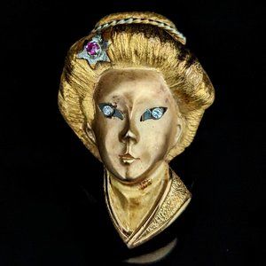 1960s Vintage Diamond Ruby 18k Yellow Gold Japanese Kabuki Geisha Brooch Retro